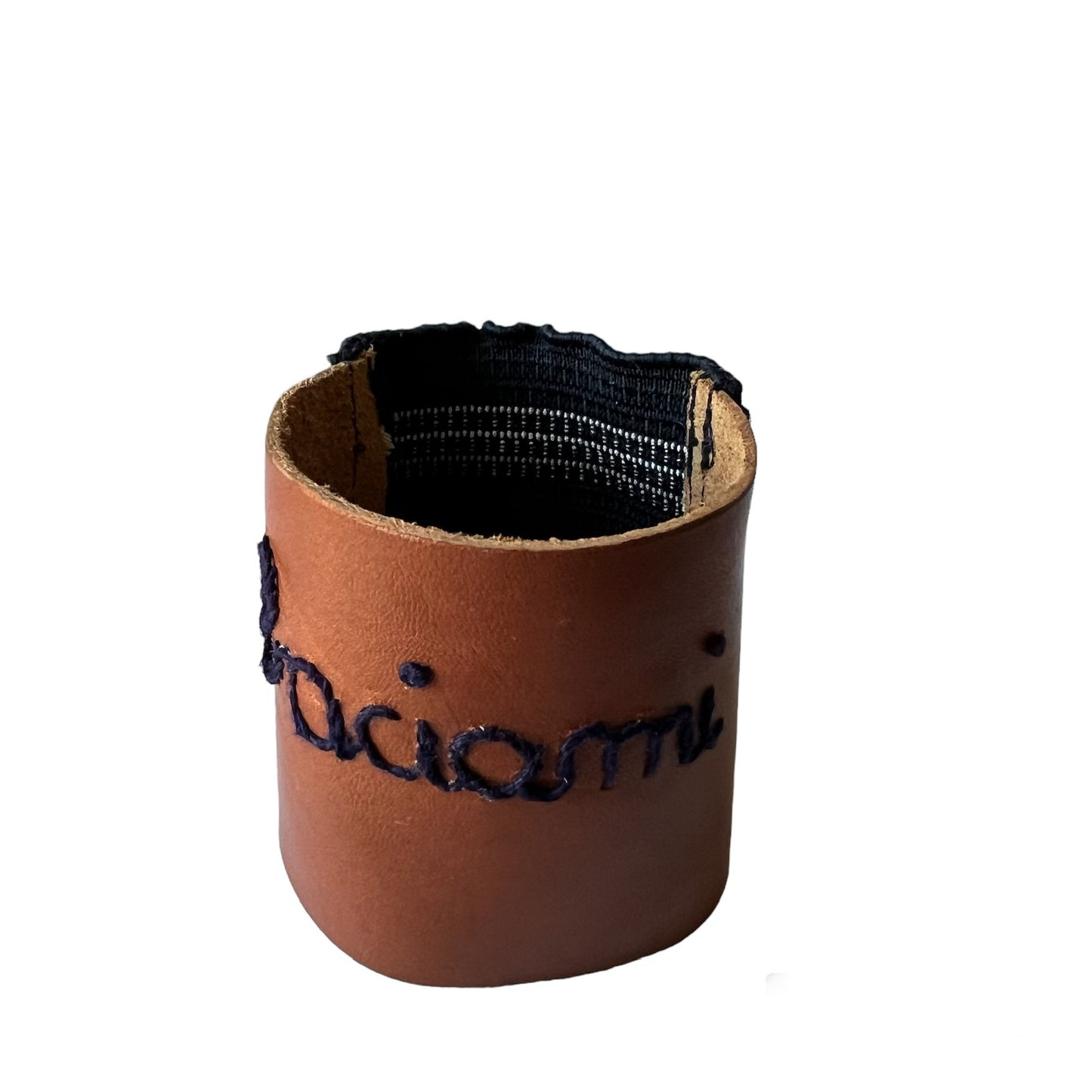 bracciale alto in cuoio fiore ricamato a mano "baciami" e retro in elastico a righe