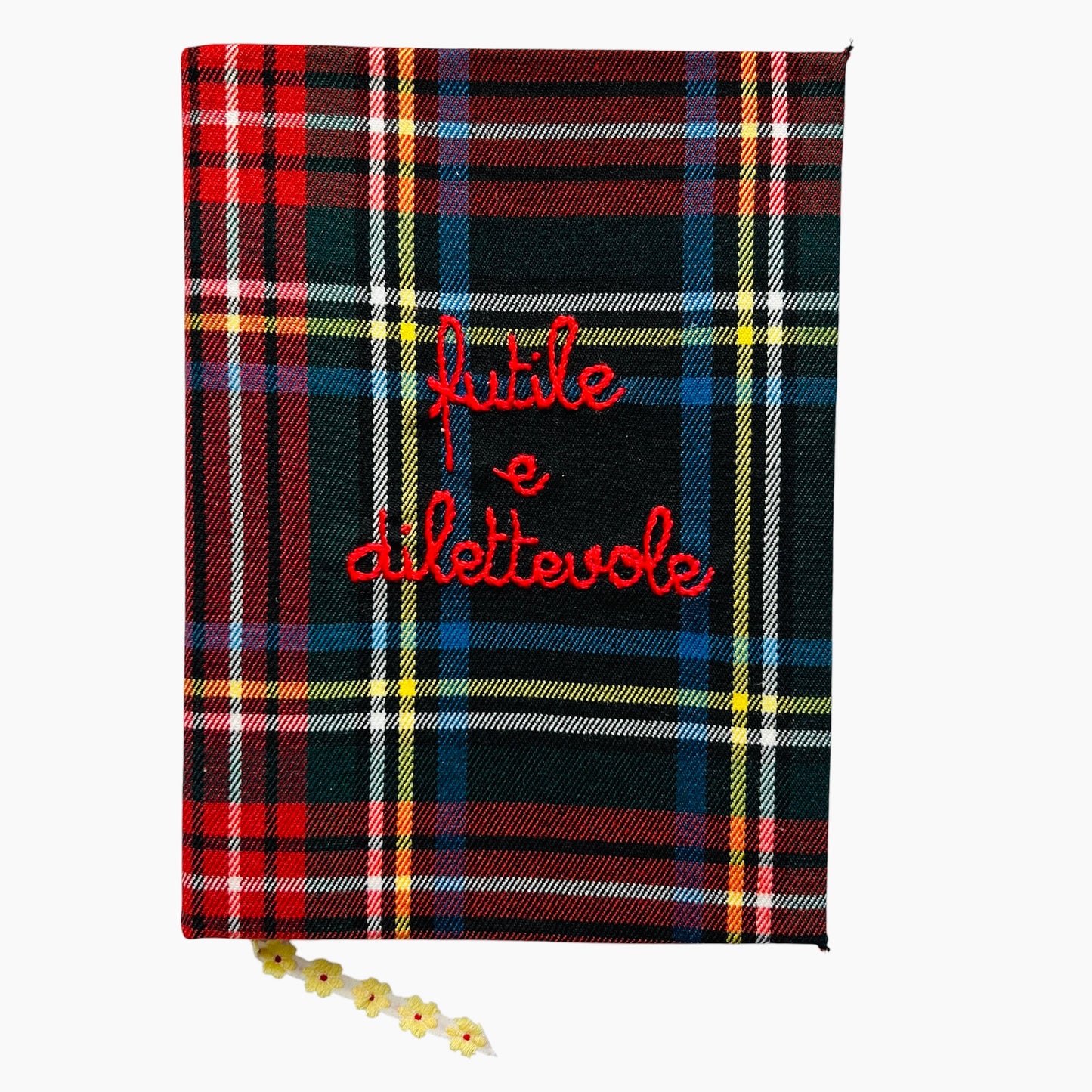 Quaderno maxi quadri tartan "futile e dilettevole" ricamato a mano