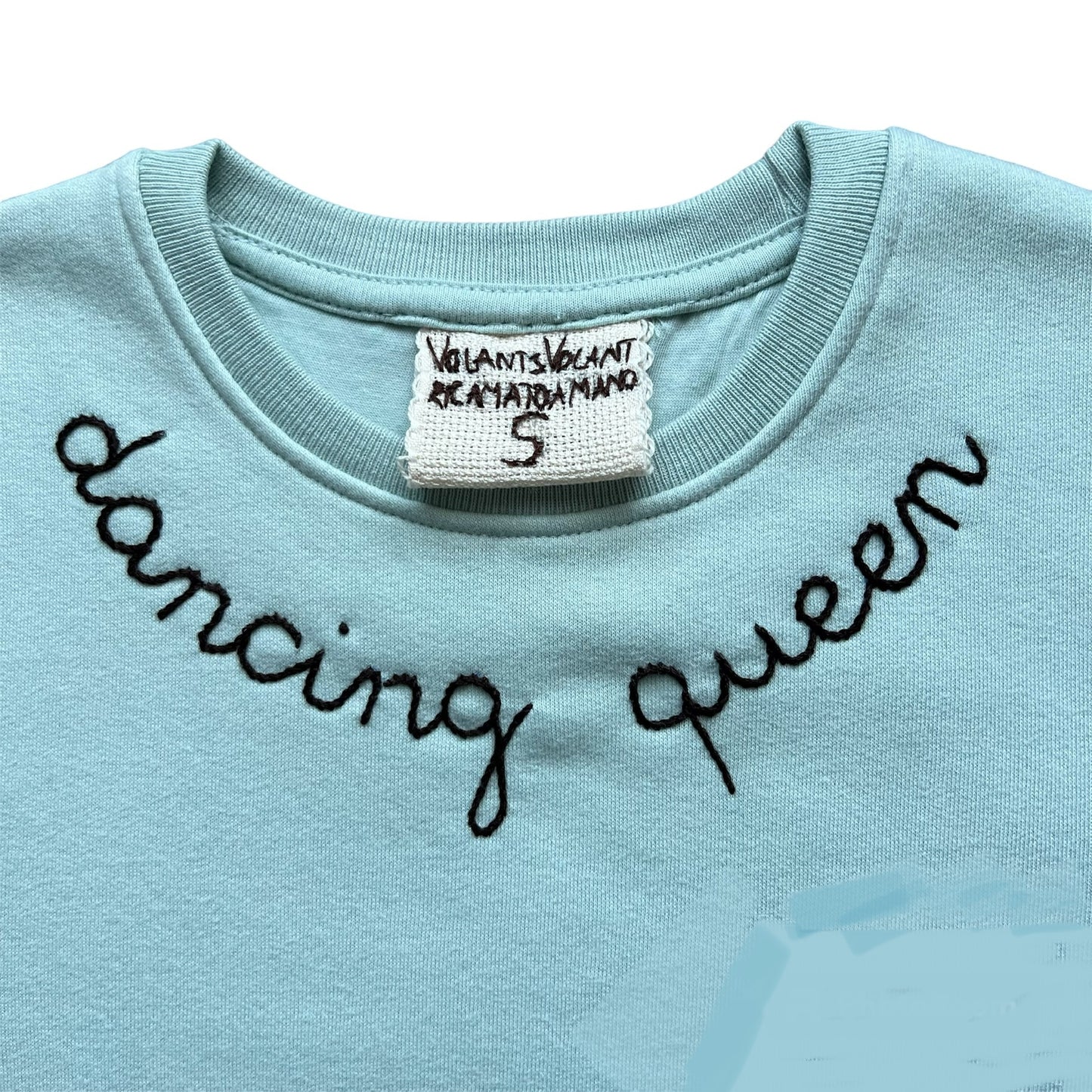 felpa girocollo verde acqua "dancing queen" ricamata a mano