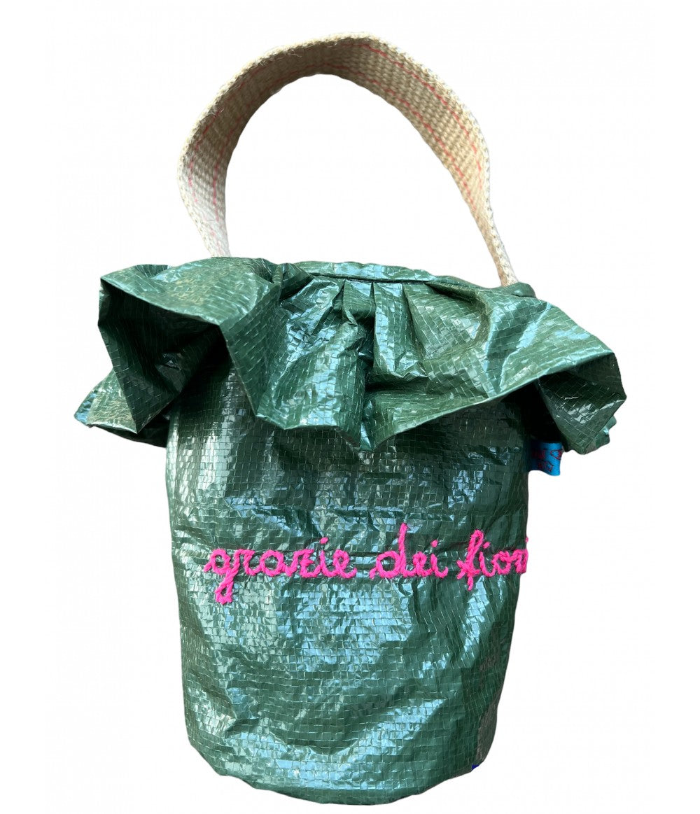 borsa a mano porta fiori e piante "grazie dei fiori" ricamata a mano