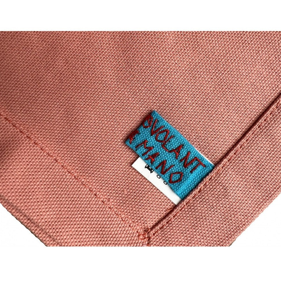 Tovagliolo cotone rosa salmone "piatto ricco mi ci ficco'" ricamato a mano