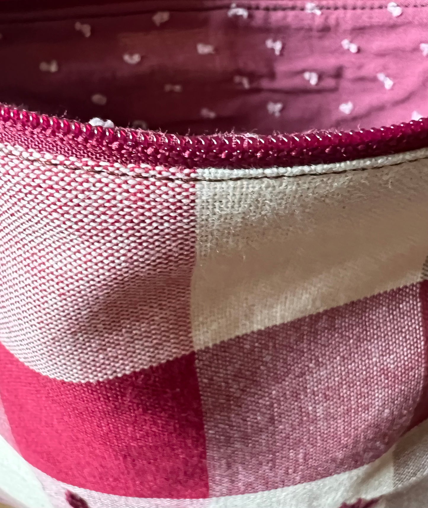New! Madame-milleusi in tessuto a maxi quadri cioccolato e bordeaux "be happy" ricamata a mano