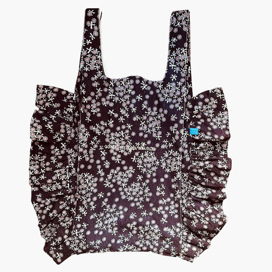Borsa maxi a mano “ sono in giardino “ ricamata a mano