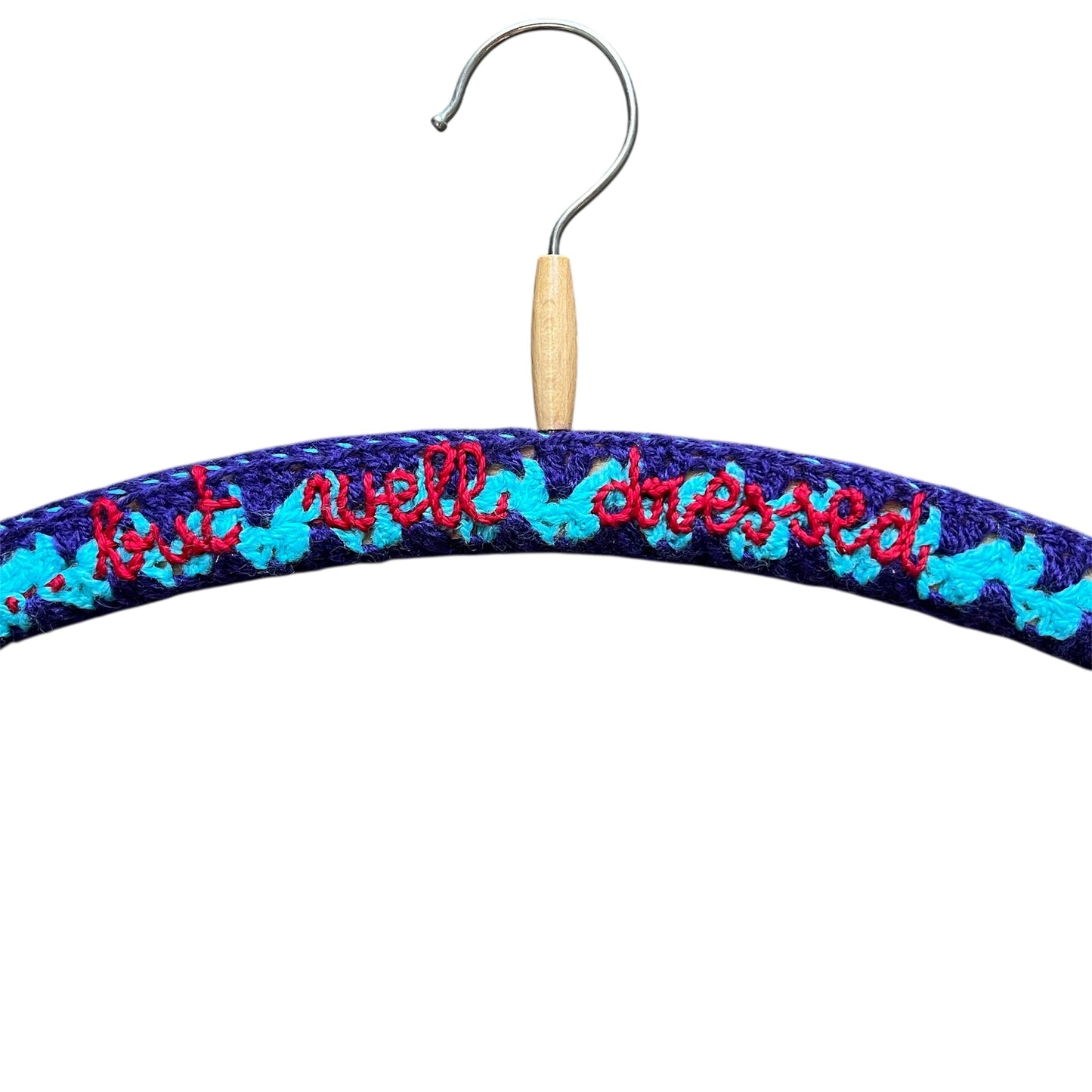 gruccia crochet turchese e viola realizzata e ricamata a mano "..but well dressed"