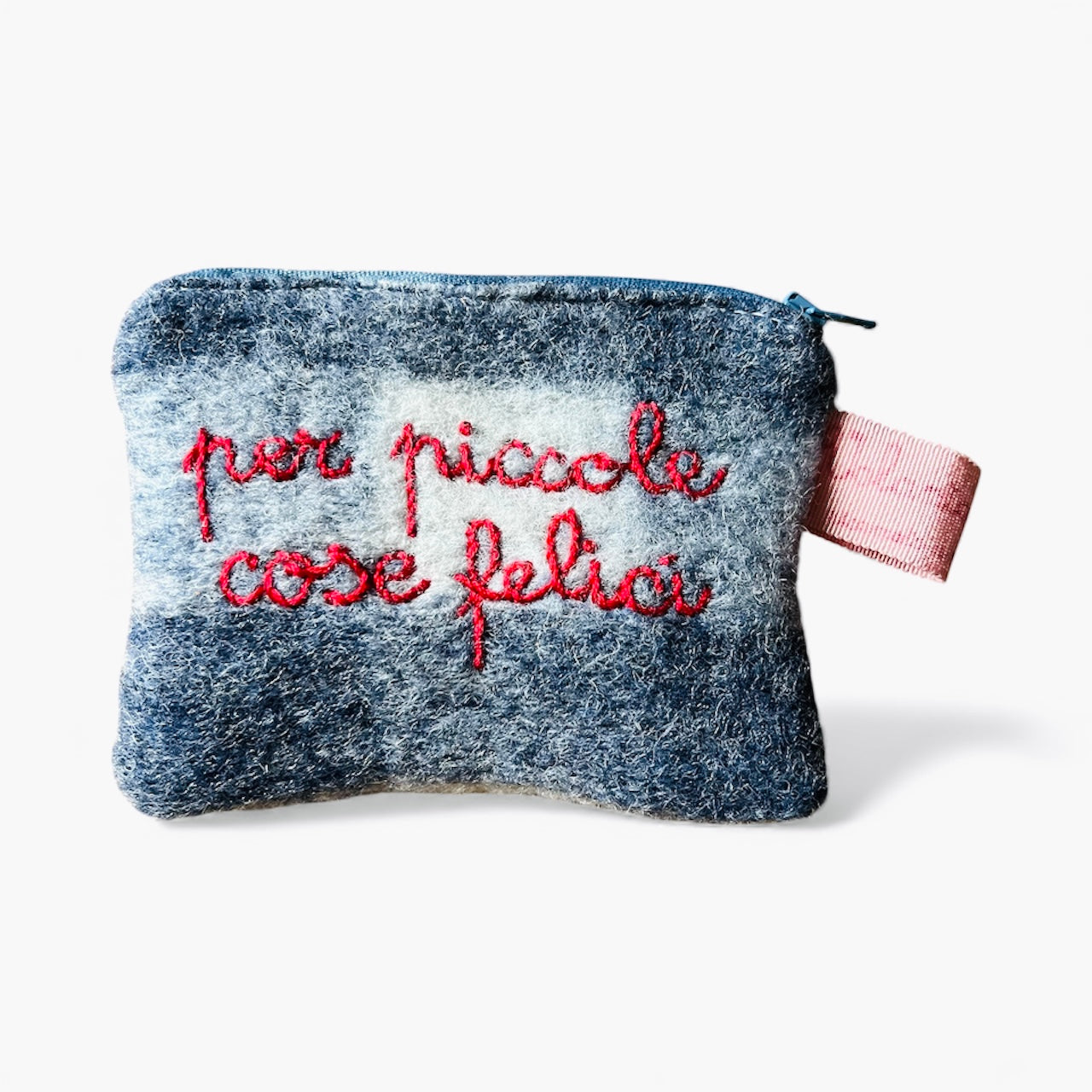 bustina maxi quadri plaid vichy blu "per piccole cose felici" ricamata a mano