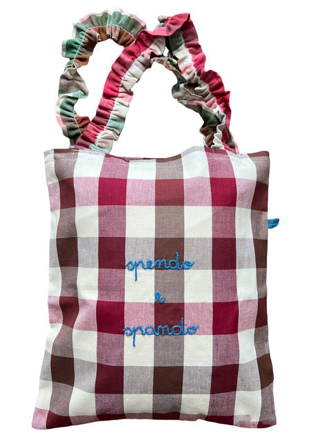 Shopping bag manici-volants in tela di cotone a quadretti vichy "spendo e spando" ricamata a mano