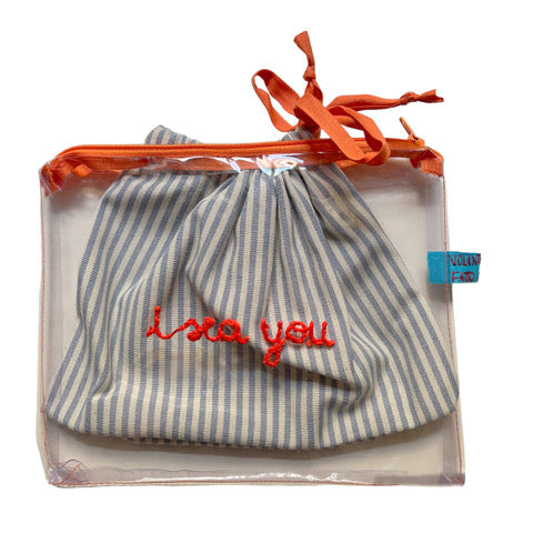 Bustina in pvc ricamato a mano " i sea you" con sacchetto estraibile in cotone a righe azzurre