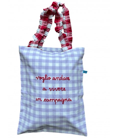 Shopping bag manici-volant in cotone vichy lilla " voglio andare a vivere in campagna" ricamata a mano